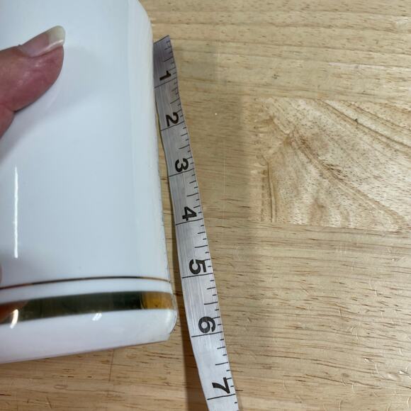 Vintage Art of Chokin Japanese Vase White Procelain with Gold Trim GUC - Picture 6 of 7